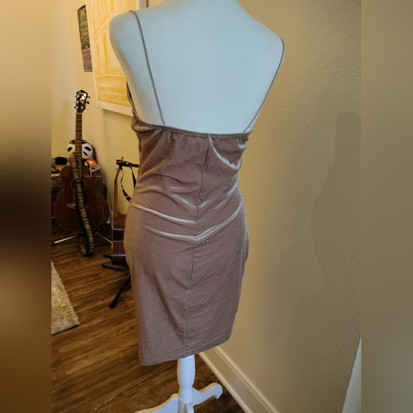 Misty Rose Mini Sparkling Slip Dress/Cocktail Dress - Picture 2 of 5